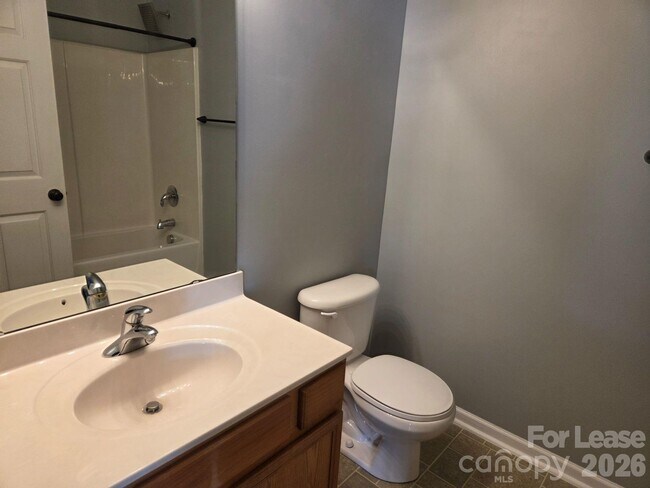 Building Photo - 118 Steam Engine Dr