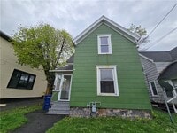 Building Photo - 121 West End Dr