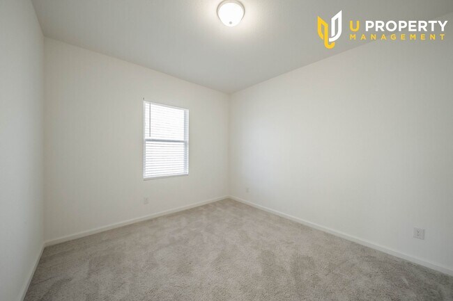 Building Photo - 808 Juniper St