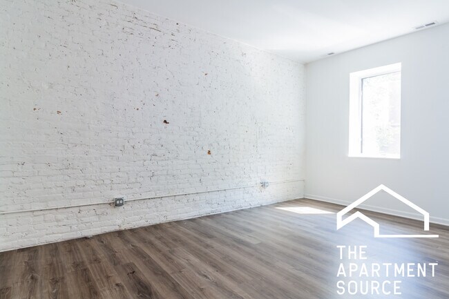 Building Photo - 2550 S Wabash Ave