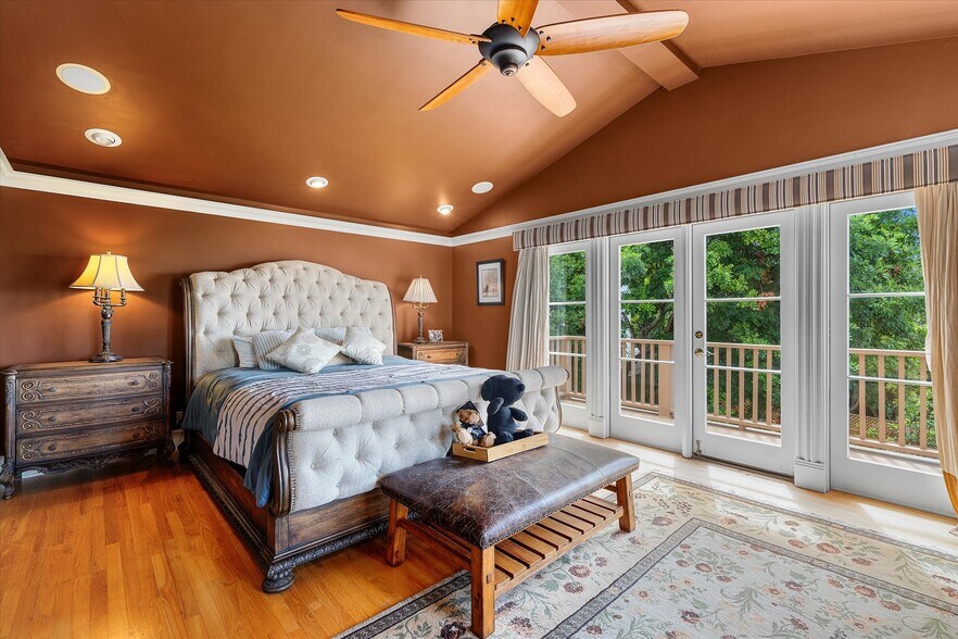 Building Photo - 2129 Palos Verdes Dr W