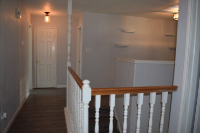 Building Photo - 3310 Little Farms Ct