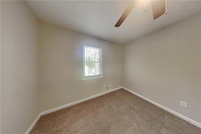 Building Photo - 106 Mill Gate Dr