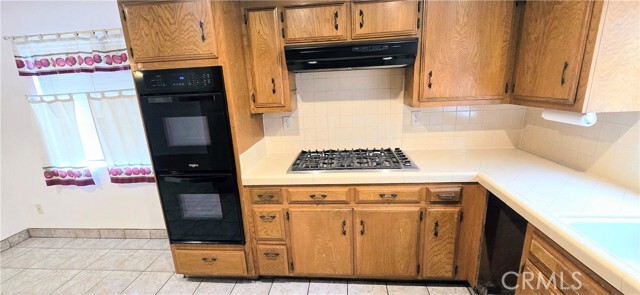 Building Photo - 10353 Downey Ave