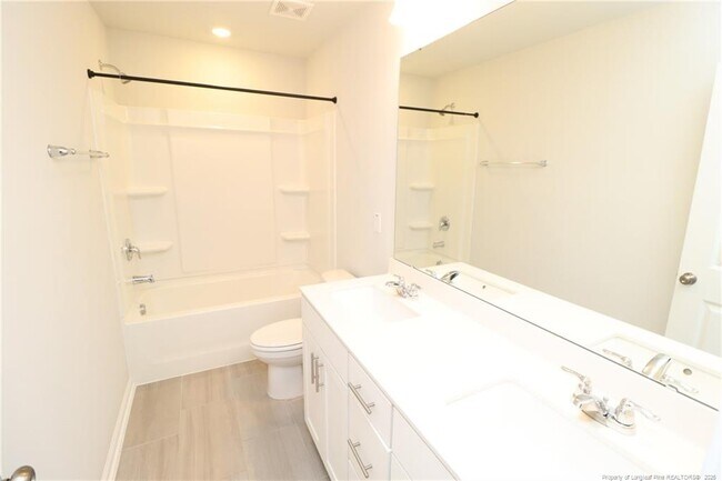 Building Photo - 2122 Terrawood Dr