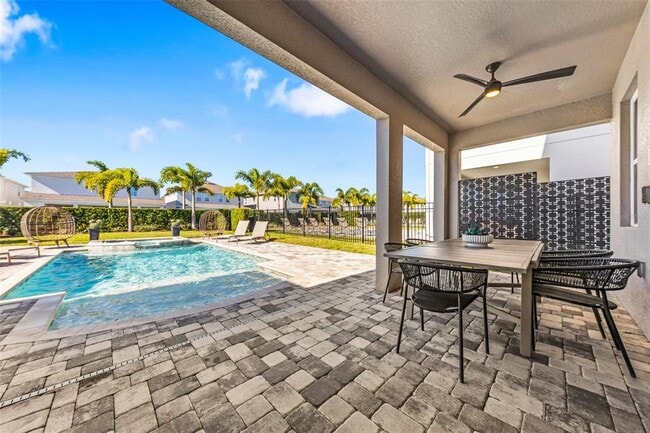 Building Photo - 389 Southfield St