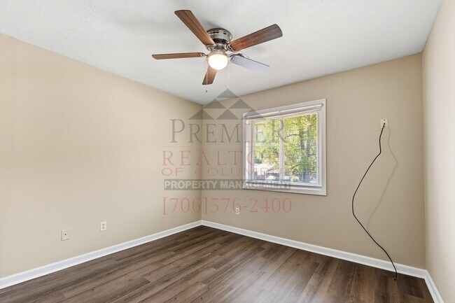 Building Photo - 520 Asa Dr