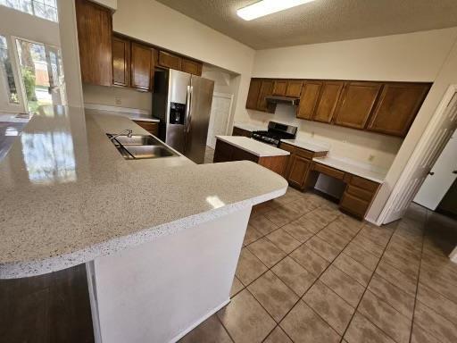 Building Photo - 8011 Doe Meadow Dr