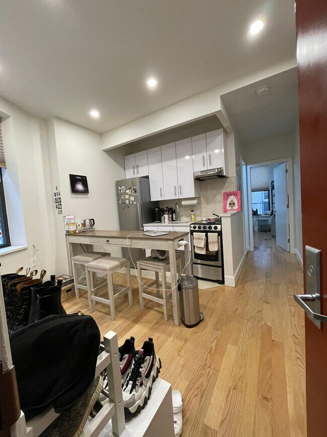 Interior Photo - 11 Stanton Street