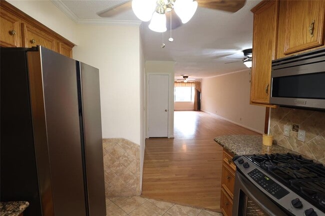 Building Photo - 4018 Nenana Dr