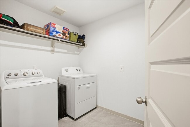Building Photo - 3411 Ter Lndg Ct