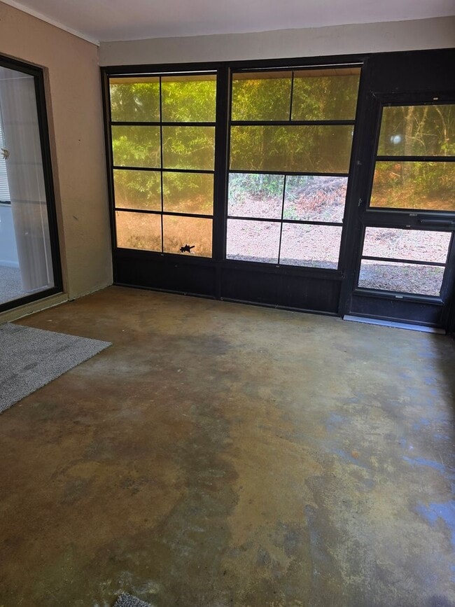 Building Photo - Spacious 3/2/2 in Citrus Springs!!!