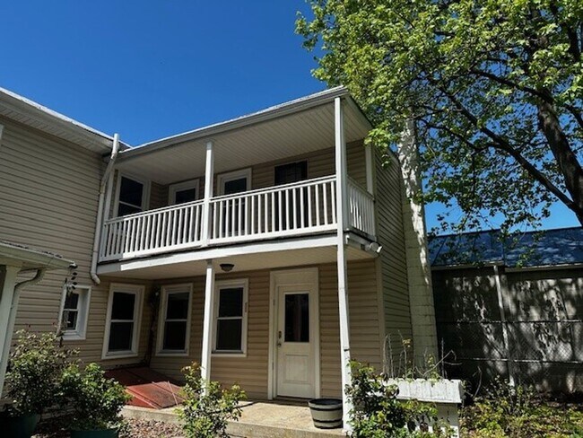 Building Photo - 3 bedroom semi Etters