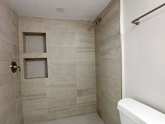 Building Photo - Mystic Gardens 5303-315 Summerlin Rd Fort ...