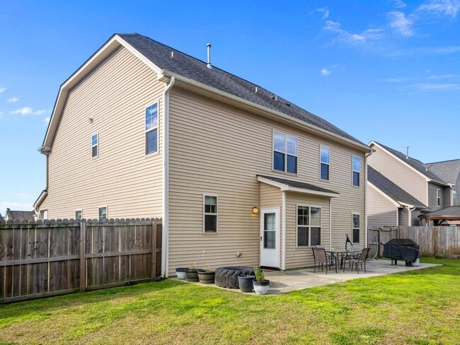 Building Photo - 5 Bedroom Home in Carolina Forest