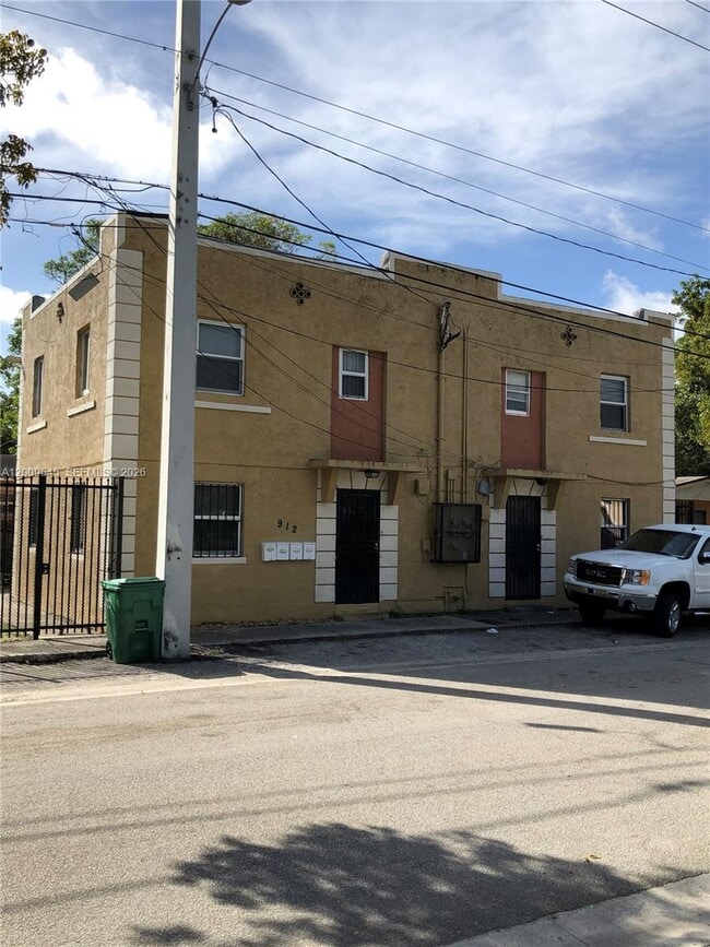 Building Photo - 912 NW 55th Terrace