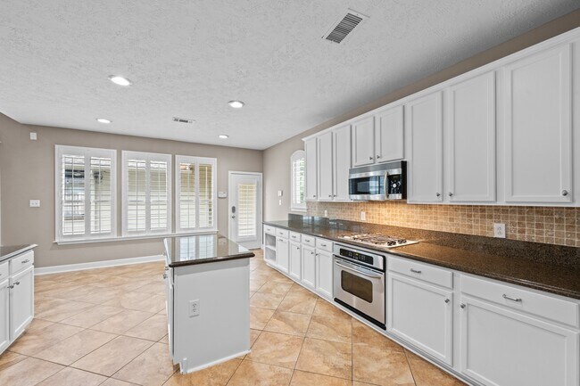 Building Photo - 14343 Millstone Estates Ln