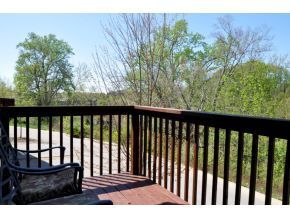 Building Photo - 3 Bedroom Townhome Available July 2026;  M...