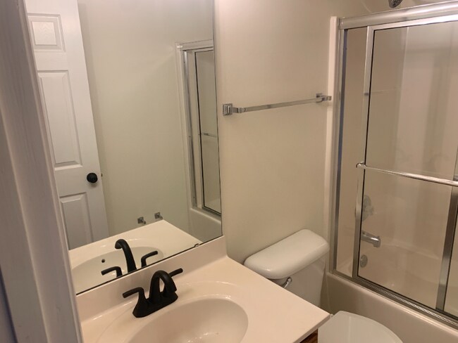 Building Photo - 55 Monterey Cypress Dr