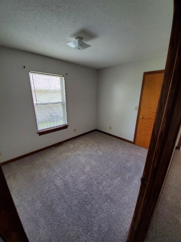 Building Photo - 276 W Pinehurst St