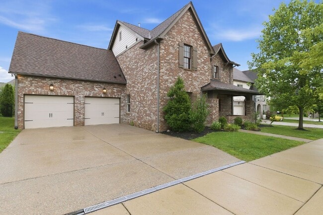 Building Photo - 790 Fontwell Ln