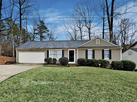 Building Photo - 2978 Rapids Dr