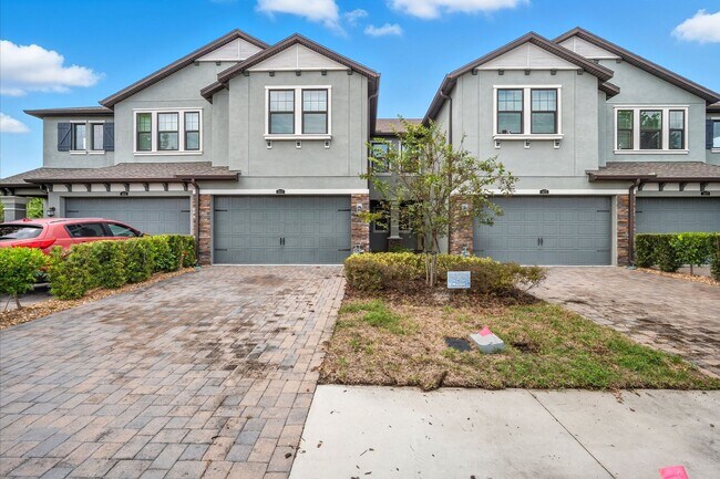Primary Photo - Modern 3BR/2.5BA Townhome in Estancia – Re...