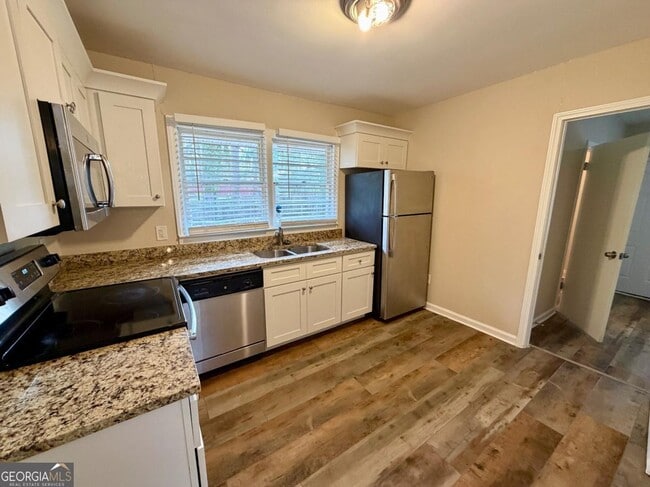 Building Photo - 3006 Remington St