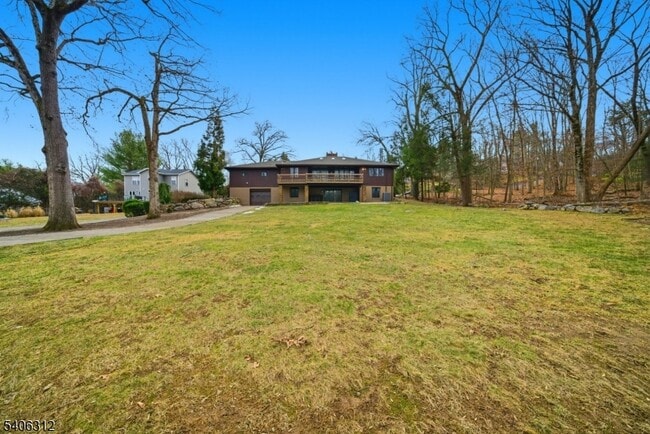 Building Photo - 12 McCaffrey Ln