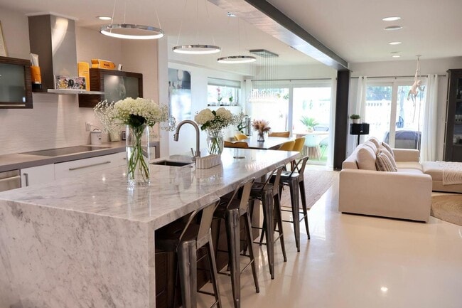 Building Photo - 134 Harbor Cir