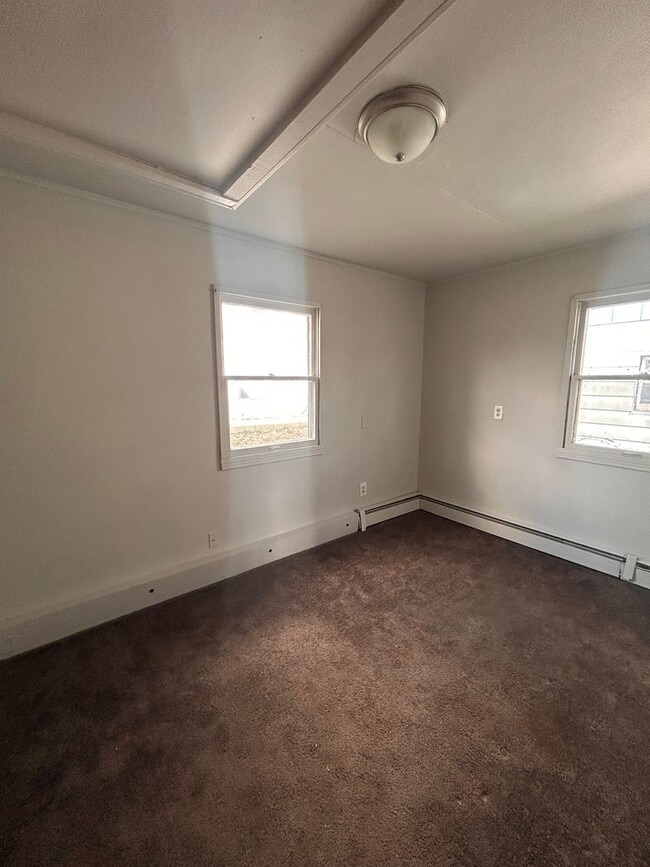 Building Photo - 3009 S Harrison St