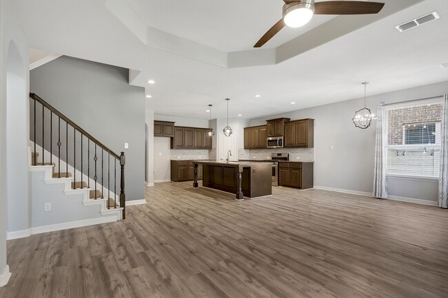 Building Photo - 1513 Canary Ln