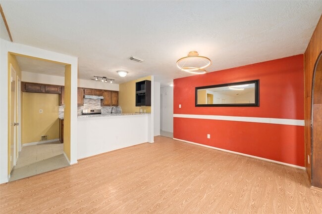 Building Photo - 4222 Amir St