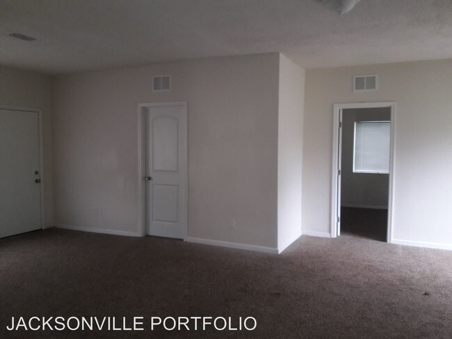 Building Photo - 6739 Daughtry Blvd S