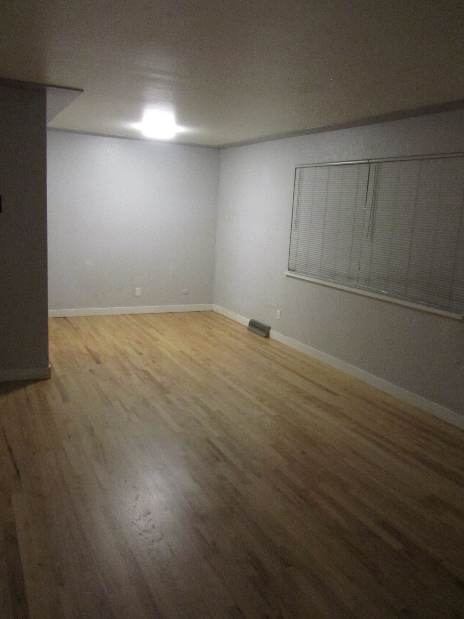 Family/ Dining room - 2313 Peoria St