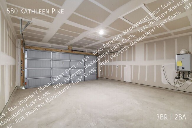 Building Photo - 580 Kathleen Pike