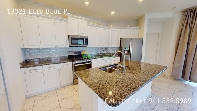 Building Photo - 13021 Deep Blue Pl