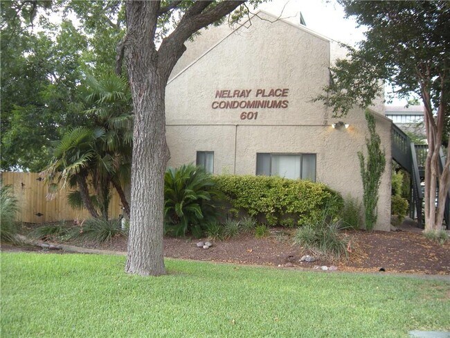 Building Photo - 601 Nelray Blvd