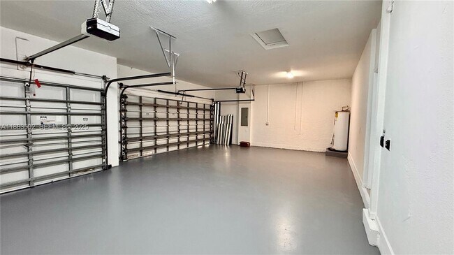 Building Photo - 13843 SW 31st St