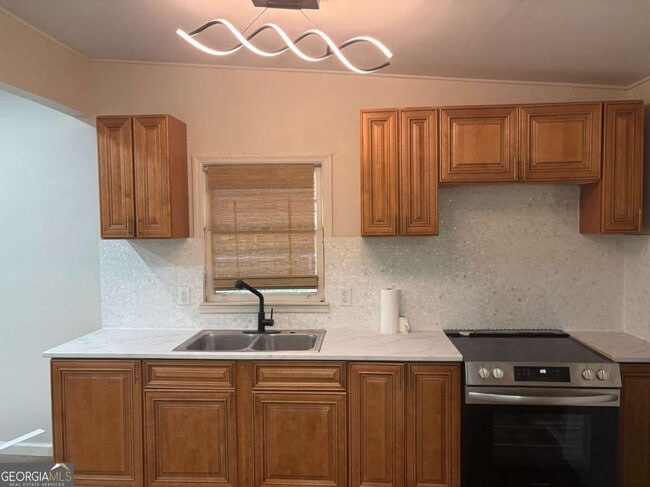 Building Photo - 4049 Villa Ave