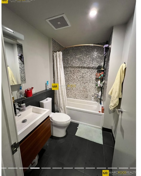 Building Photo - 691 Massachusetts Ave