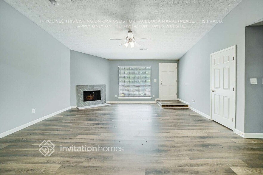 Building Photo - 616 Candlewick Ln NW