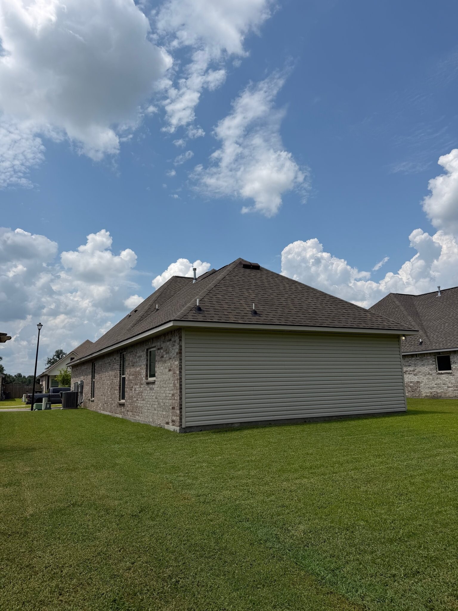 Building Photo - 41448 Cozy Wy