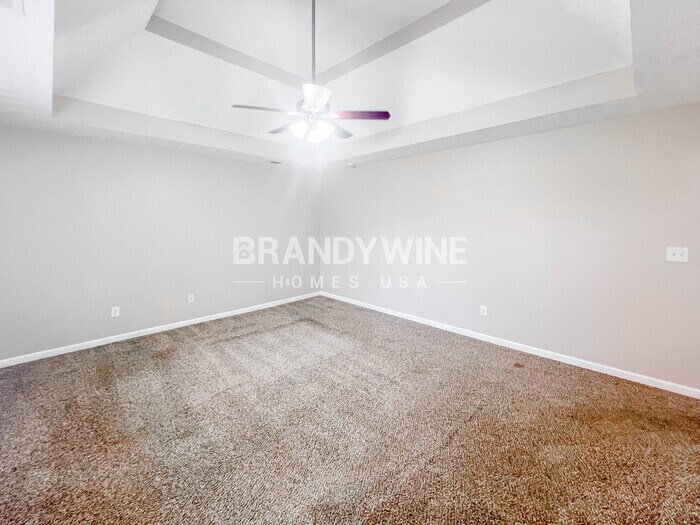 Building Photo - 215 Prince Edward Way