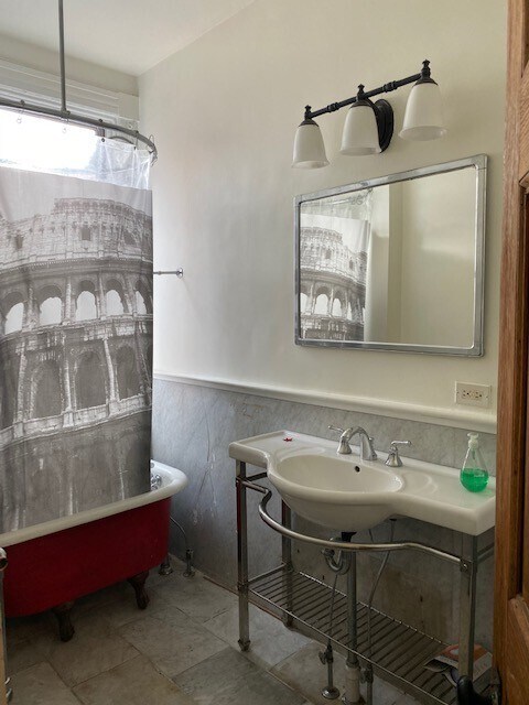 Building Photo - 1119 N Calvert St