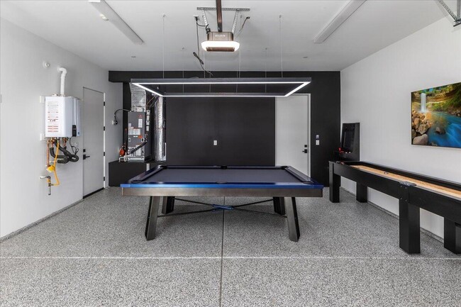 Building Photo - 51116 Avenida Mendoza