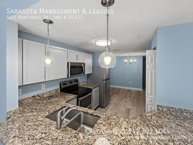 Building Photo - 5601 Bentgrass Dr