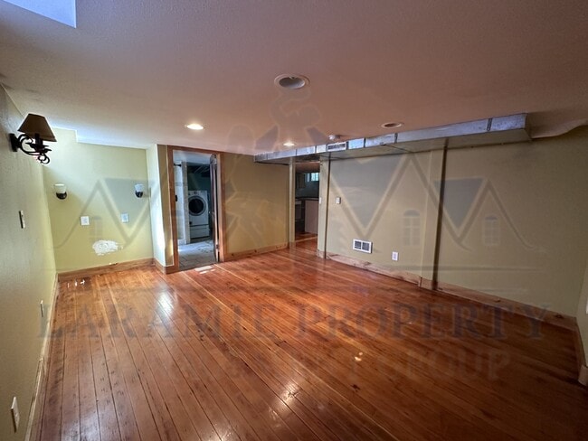 Building Photo - One-Bedroom Basement Apartment on Grand
