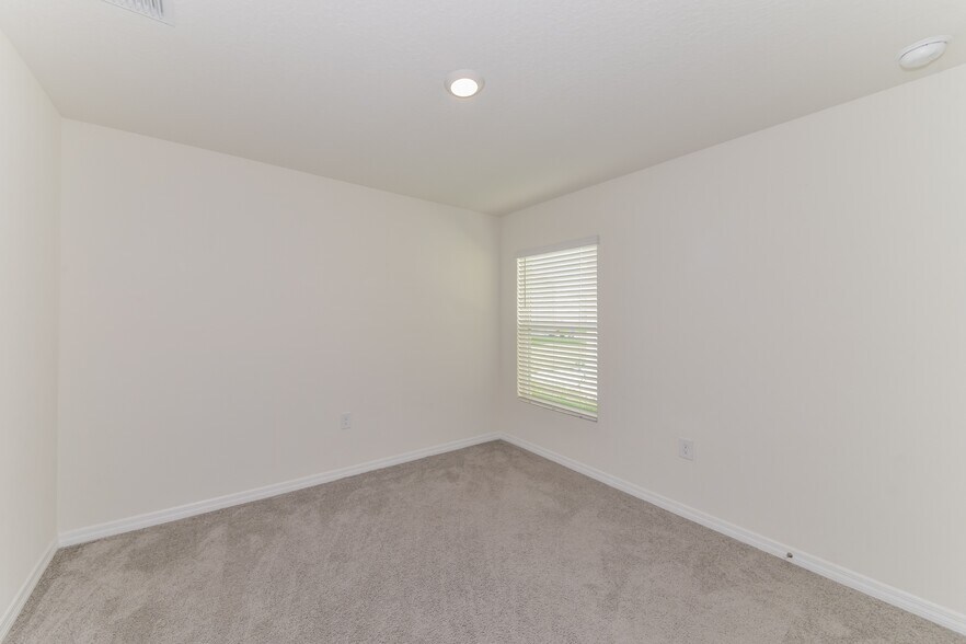 Building Photo - 2933 Great Abaco Way