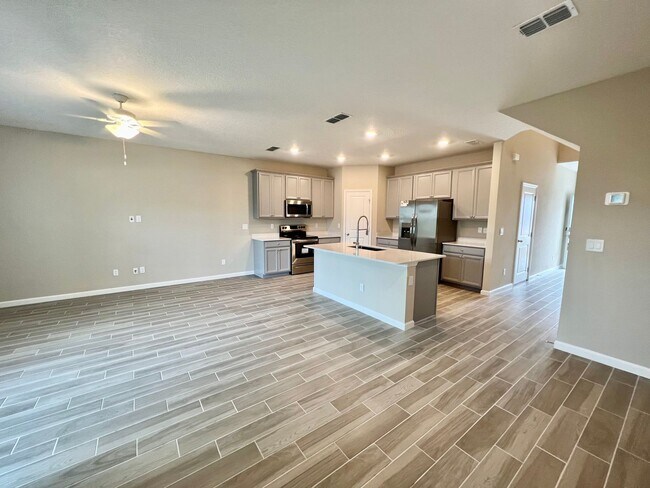 Building Photo - Lagoon Life + Luxury Living in St. Johns County - Beachwalk Townhome on the water!